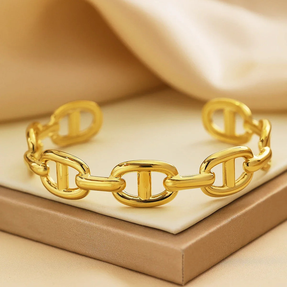 Bracelet Jonc Maillons Marine « SAINT-TROPEZ » – Style Chaîne d'Ancre Dorée