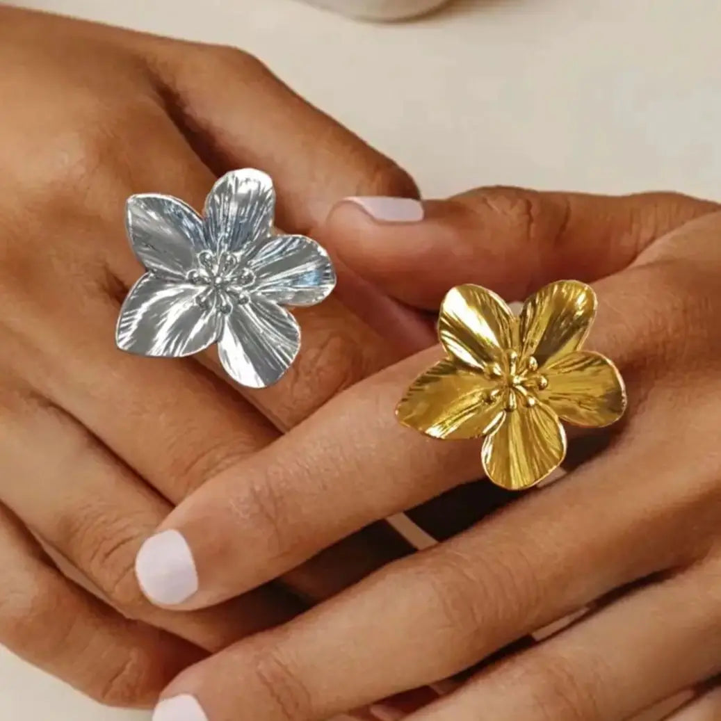 Bague Fleur « FLORENCE » – Éclat Argenté &amp; Sculptée